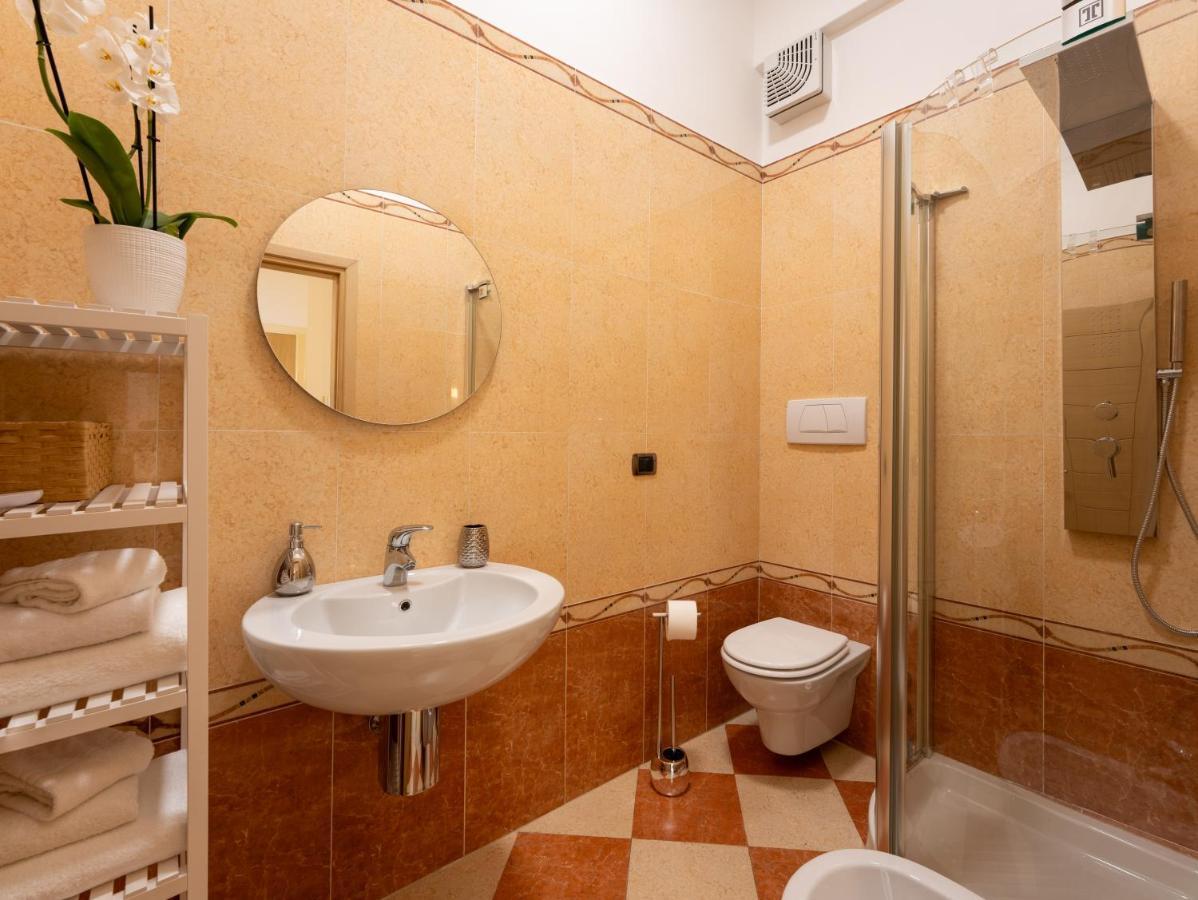 Elegant Suite Central Firenze Esterno foto